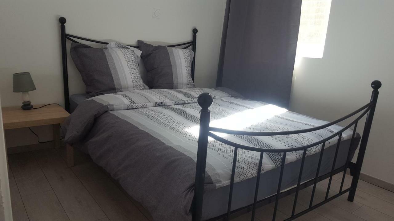 Vichy Apartment ภายนอก รูปภาพ